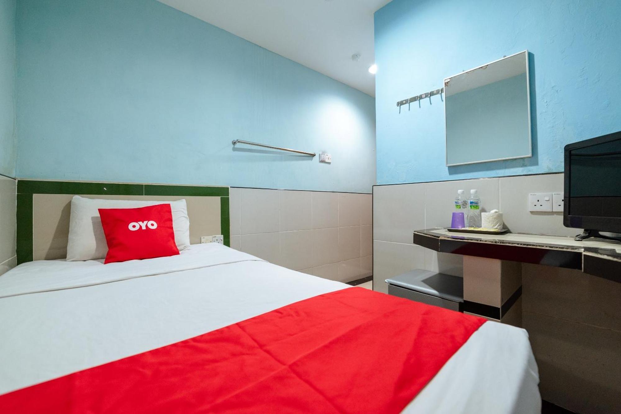 Oyo 90208 Milion Inn Miri Exterior foto